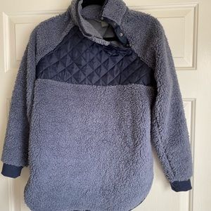 Women’s size small, blue sweatshirt!!